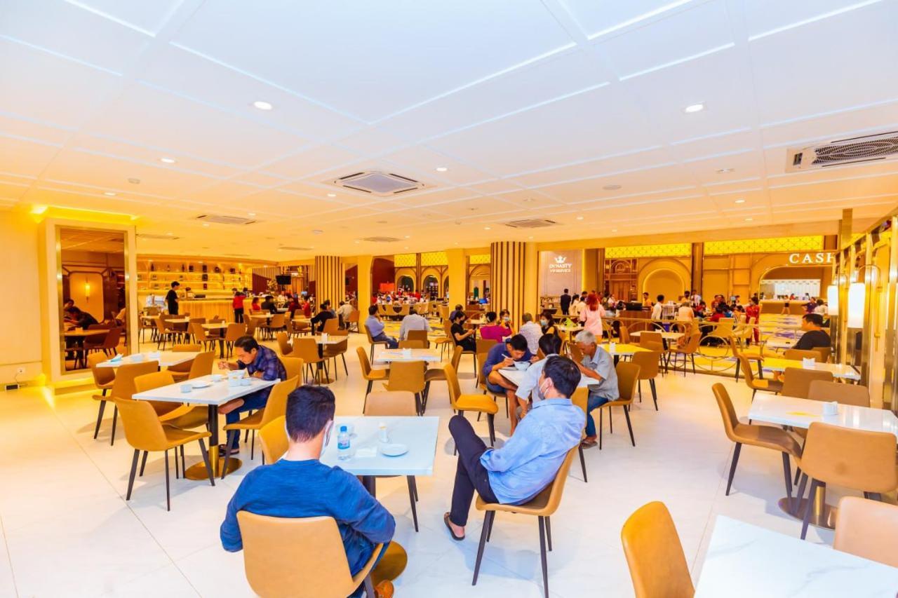 Dynasty Casino Hotel Bavet Bagian luar foto