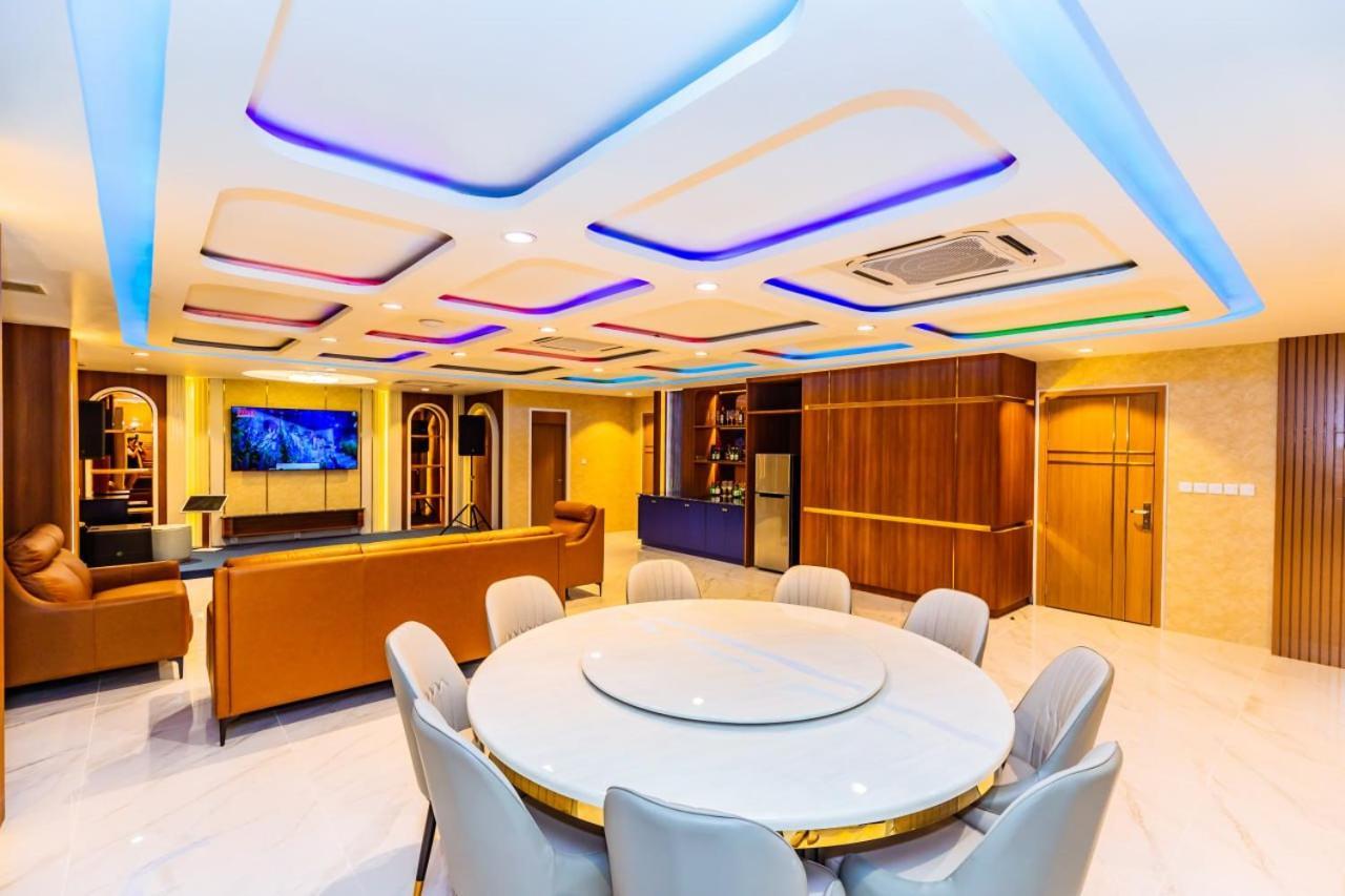 Dynasty Casino Hotel Bavet Bagian luar foto