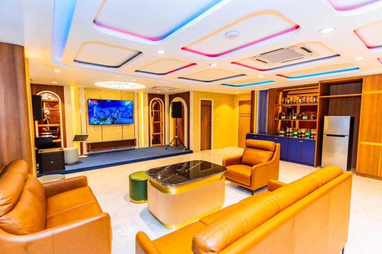 Dynasty Casino Hotel Bavet Bagian luar foto